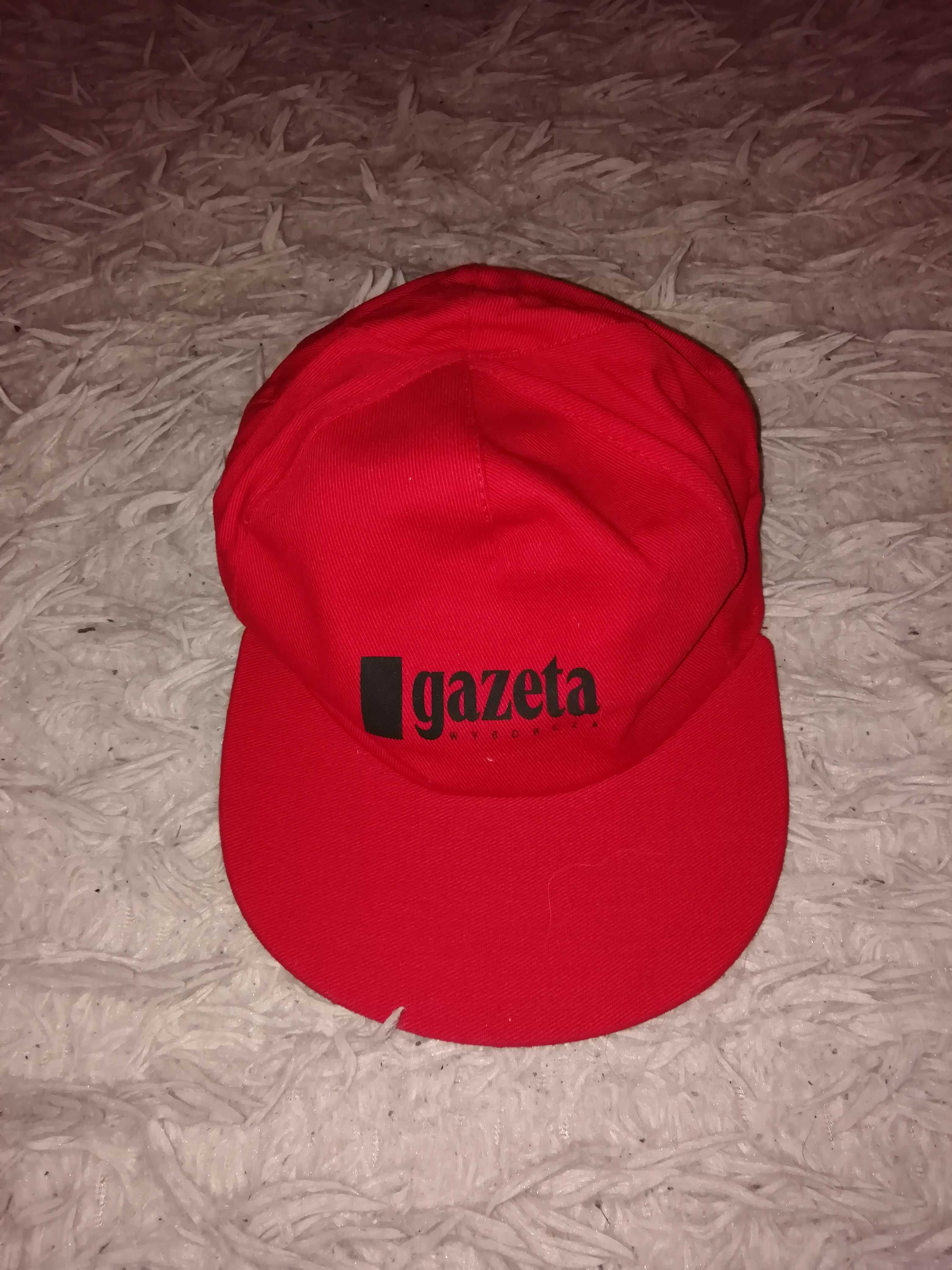 Kolekcjonerska czapka snapback z logiem Gazety Wyborczej