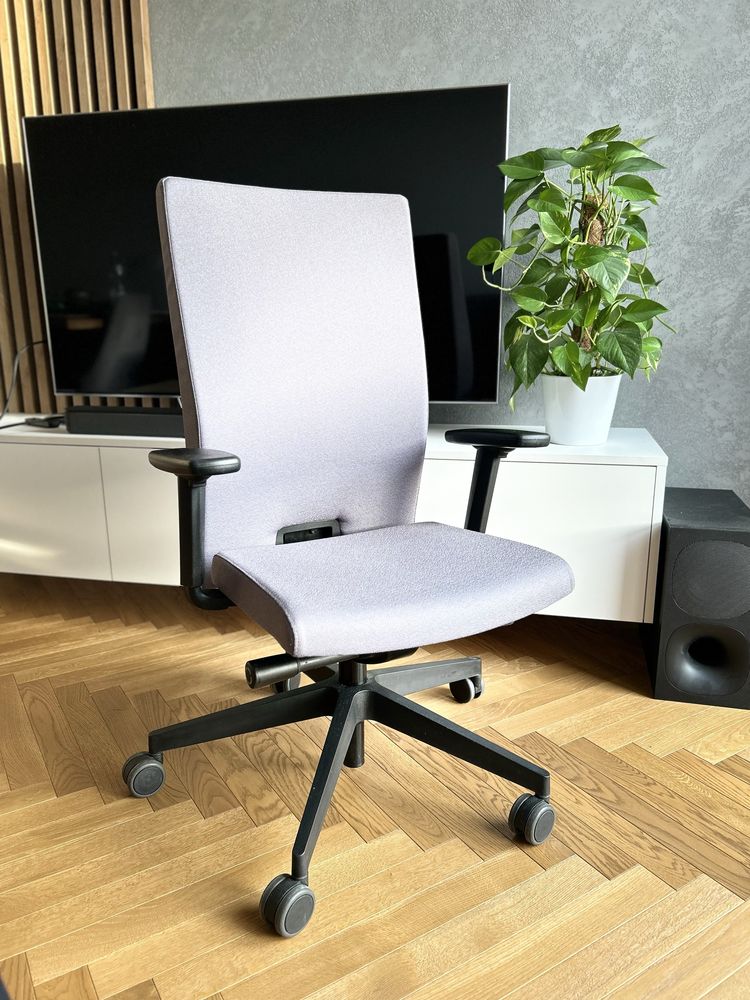 Krzesło fotel obrotowy biurowy LOBOS sza