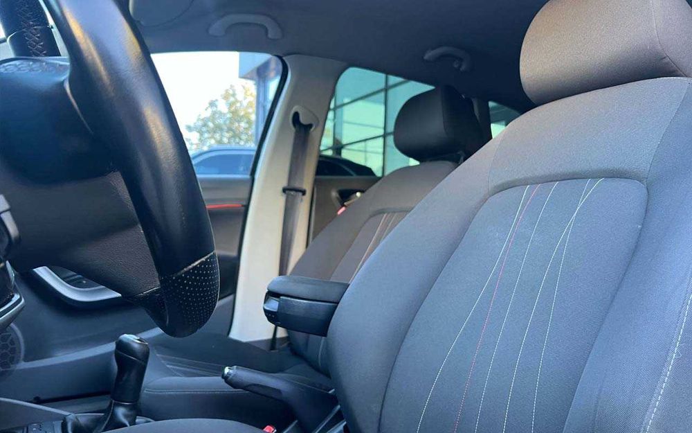 Seat Ibiza 2011 року