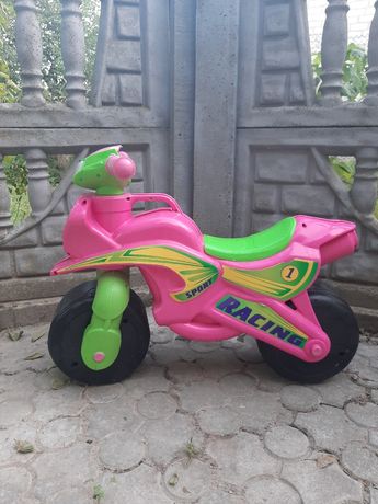 Беговєл, толокар, дитячий мотоцикл каталка