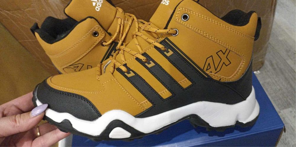 Buty meskie zimowe nowe