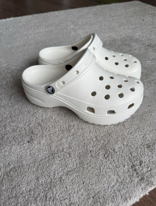 Продам шльопанці Crocs