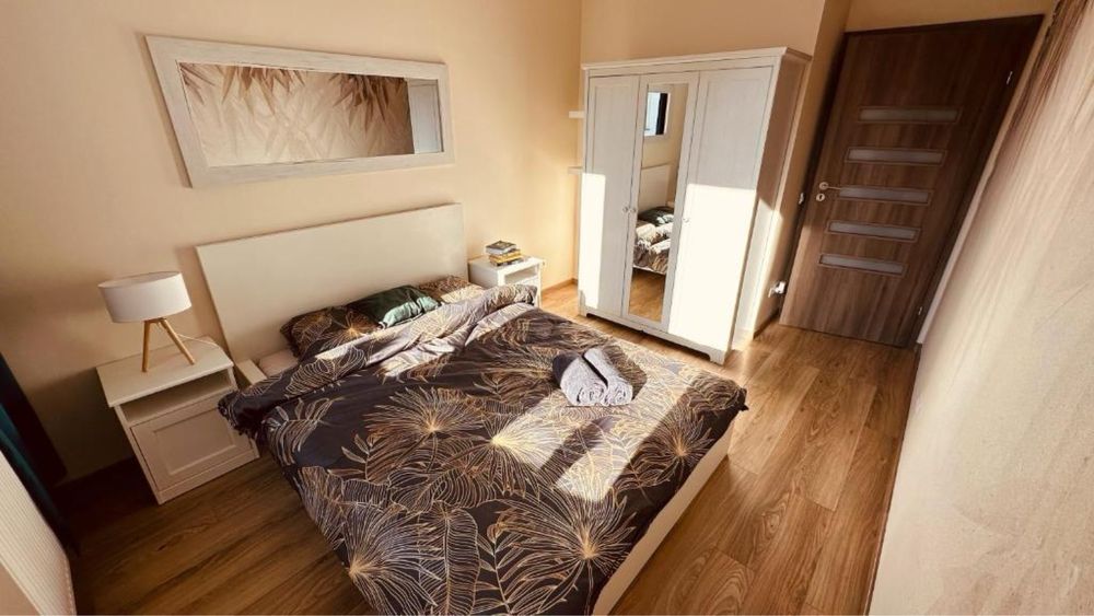 Mieszkanie do wynajecia 2 pokoje + salon 52m. Toruńska