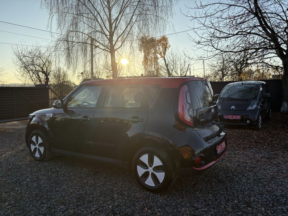 Kia Soul EV 2015