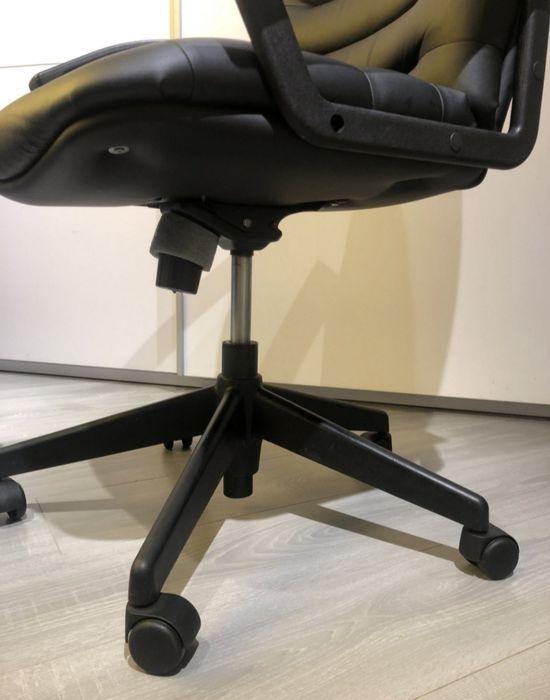 Стілець офісний, новий.