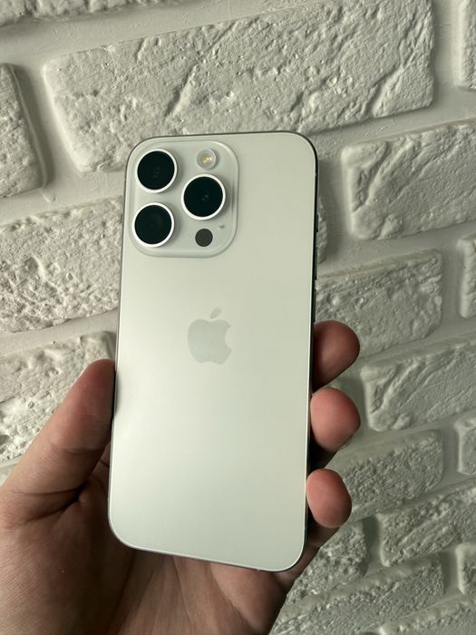 Iphone 15 Pro 128 GB White Titanium