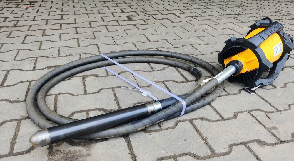 Wynajem zagęszczarka buława do betonu wynajem narzędzi