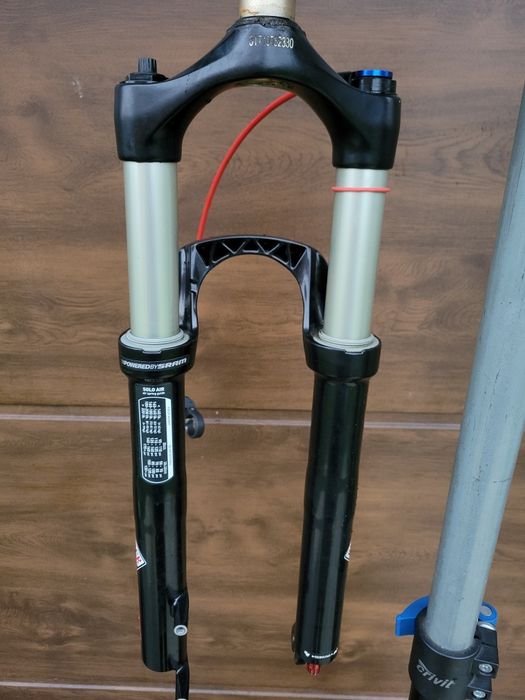 Вилка Rock-Shox Recon Gold RL