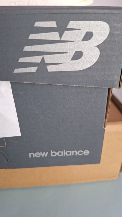 Buty nowe damskie sportowe New Balance rozmiar 38