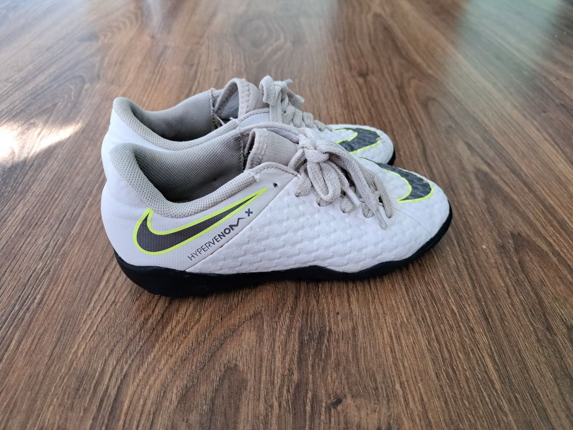 Turfy chłopięce nike rozmiar 34