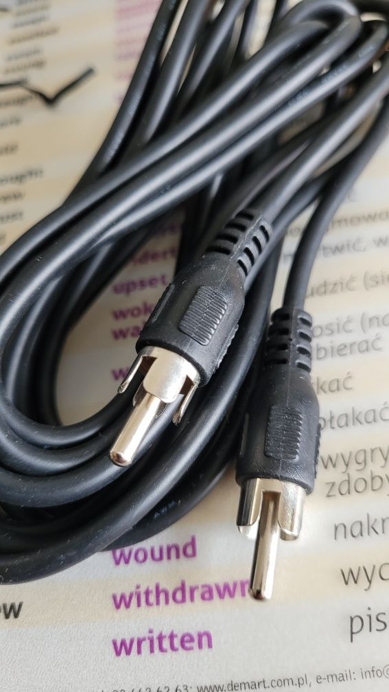 Kabel RCA / RCA 1,5 m nowy