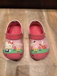 Crocs c8 c9 Hello Kitty