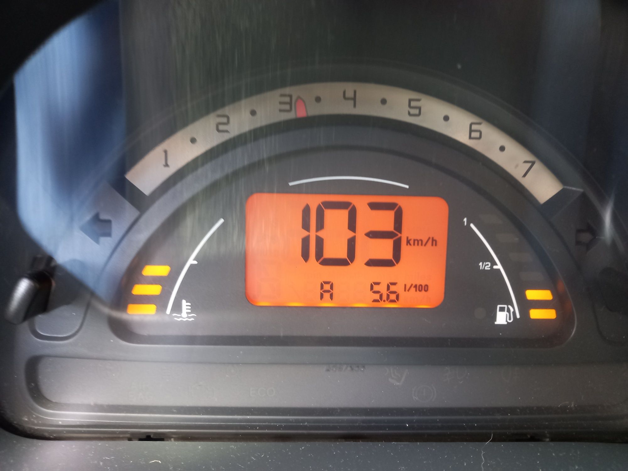 Citroen C2 1.1 60 cv aceito retoma.
