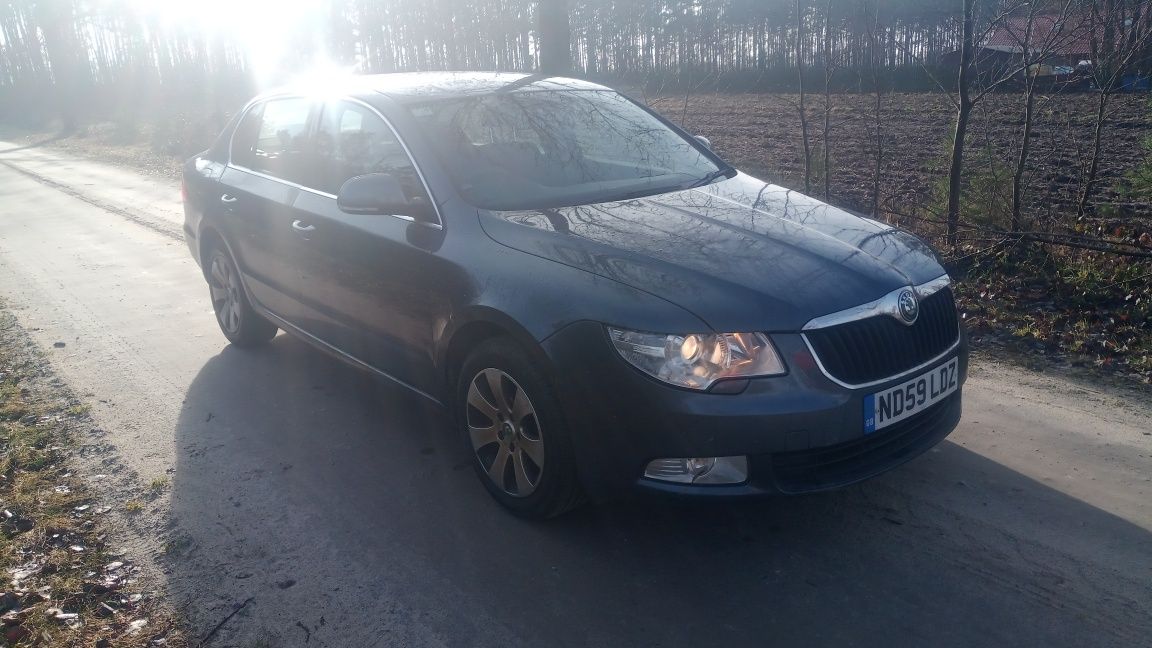 Skoda Superb-1.9 Diesel -silnik BXE-kod lak 9153 - Anglik