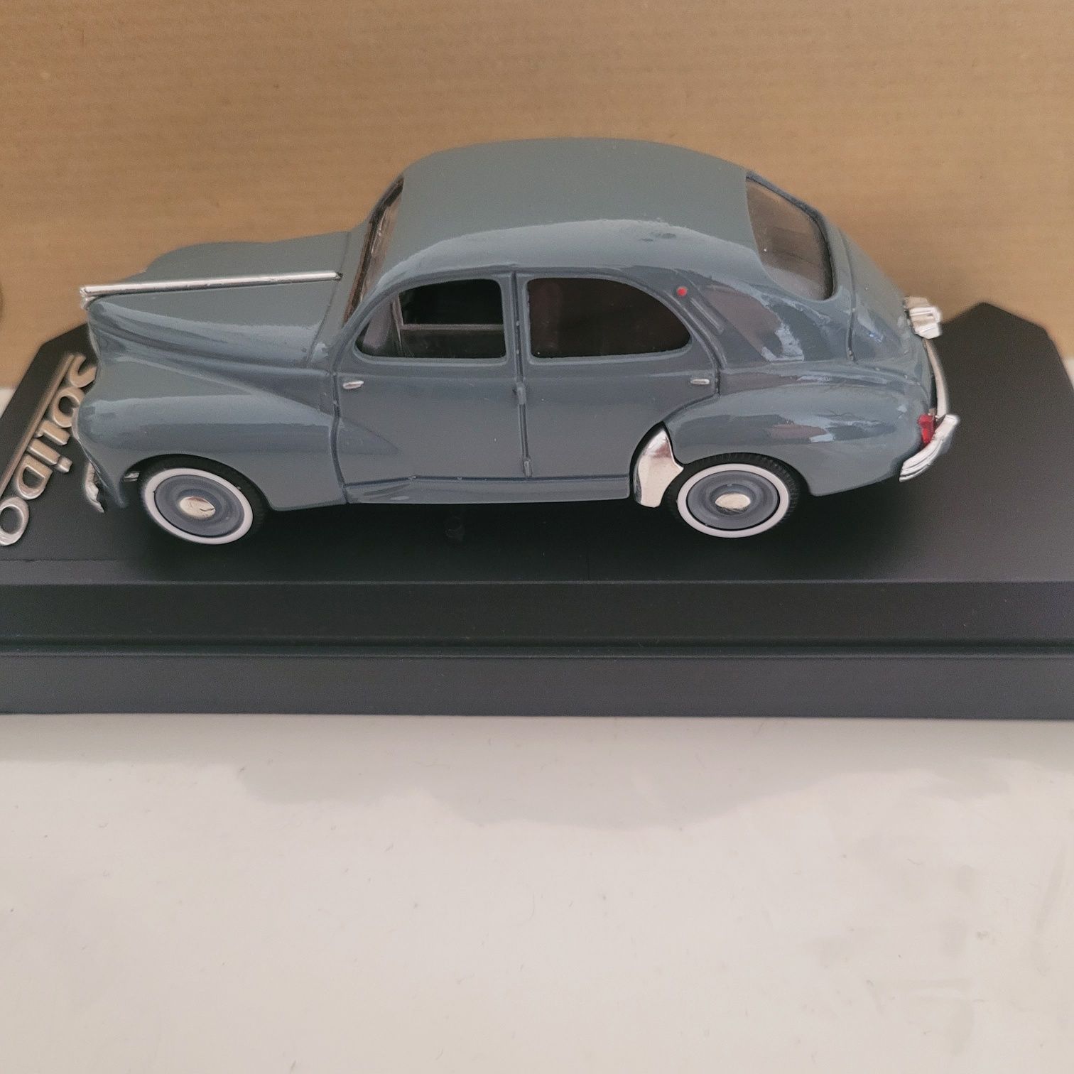 Carro miniatura.