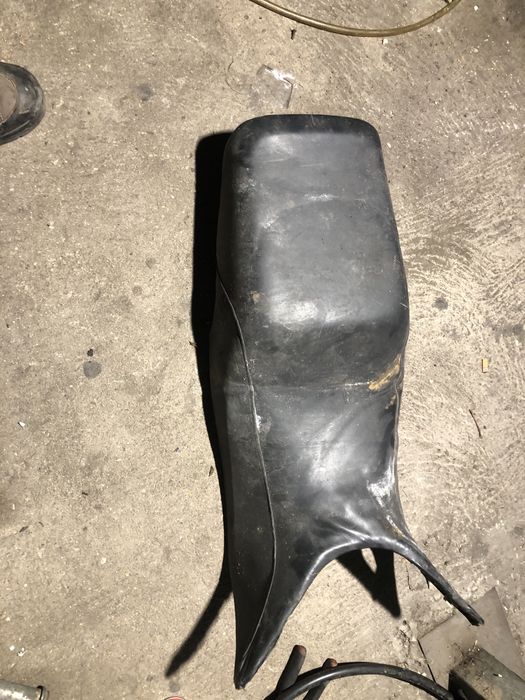 Honda CBR 1000f peças. Banco, carnagem, farol, manometros, suspenção