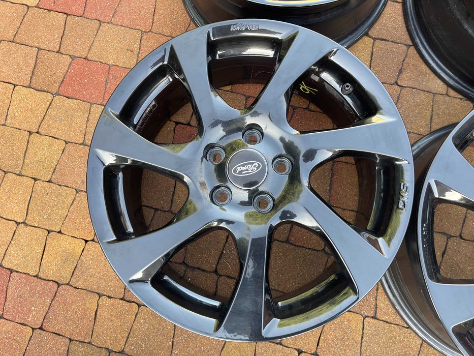 3742. Alufelgi 17" czarne Focus Mondeo S-max C-max Volvo 7J ET50 5x108