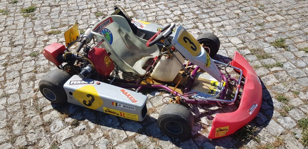 Kart Biesse com reboque
