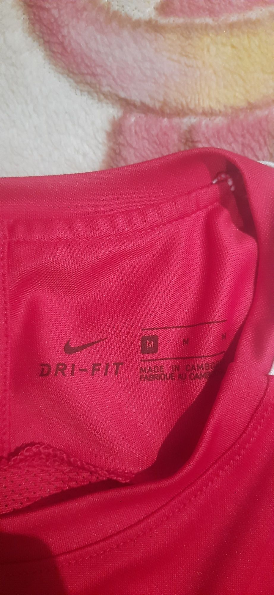 Оригінальна футболка Nike