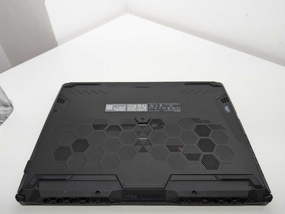 LAPTOP GAMINGOWY Asus TUF F15 NVidia GeForce RTX Intel Core komputer