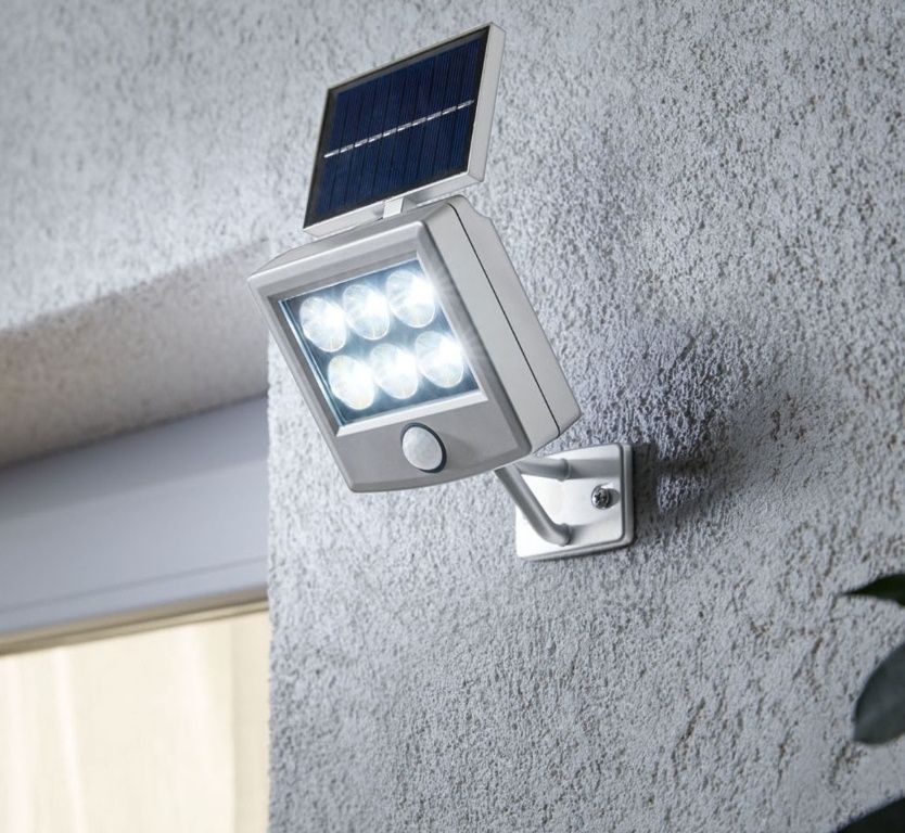 LIVARNO home Reflektor solarny LED lampa solarna z czujnikiem ruchu