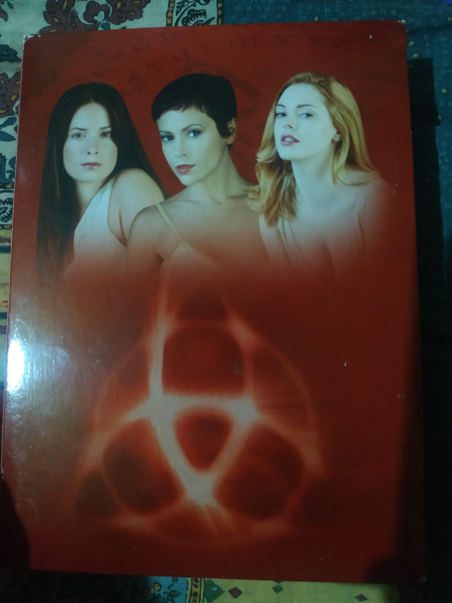 Зачарованные Все женщины ведьмы Charmed