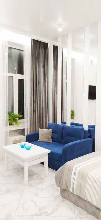 Подобово погодинно,помісячно нові апартаменти в самому центрі Львова