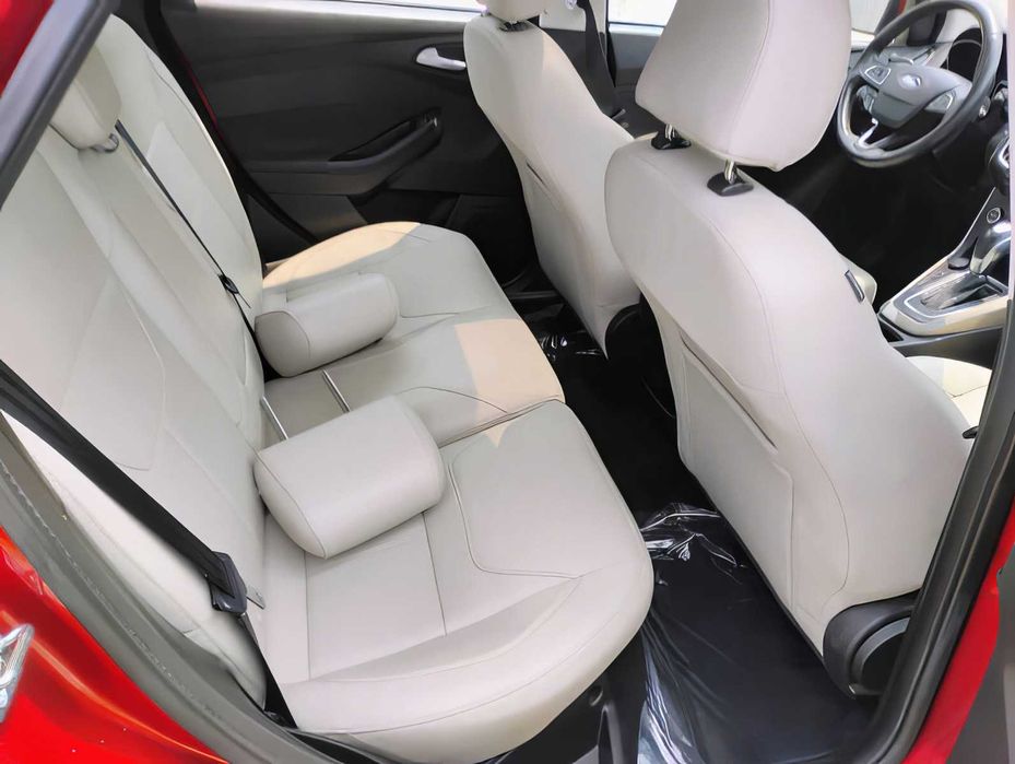 Ford Focus      2018