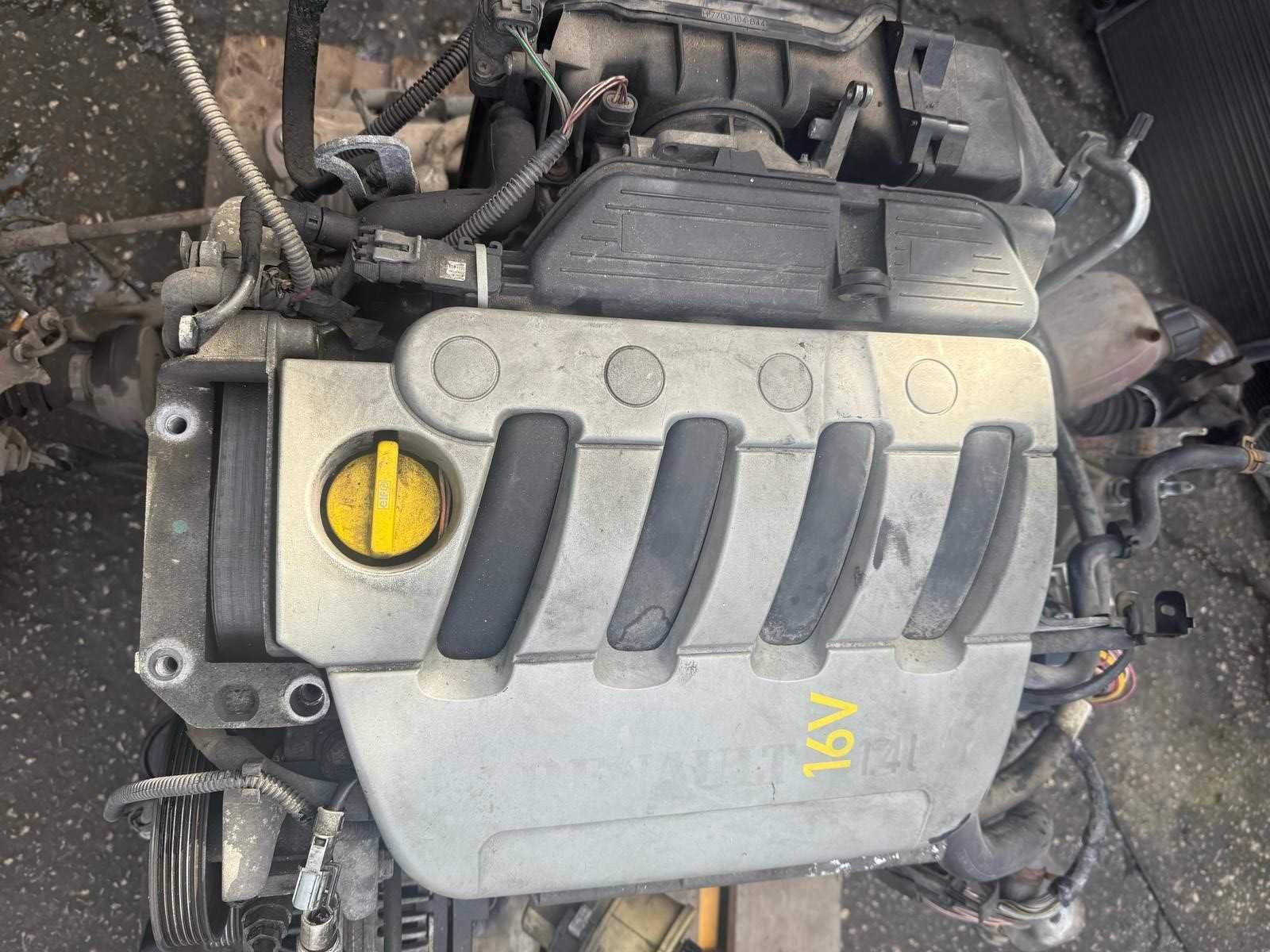 motor renault megane coupe  1.4 2001