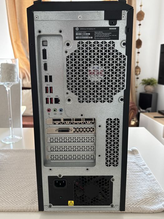 Computador/Desktop OMEN by HP - GTX 1060/i7 7700/16GB RAM