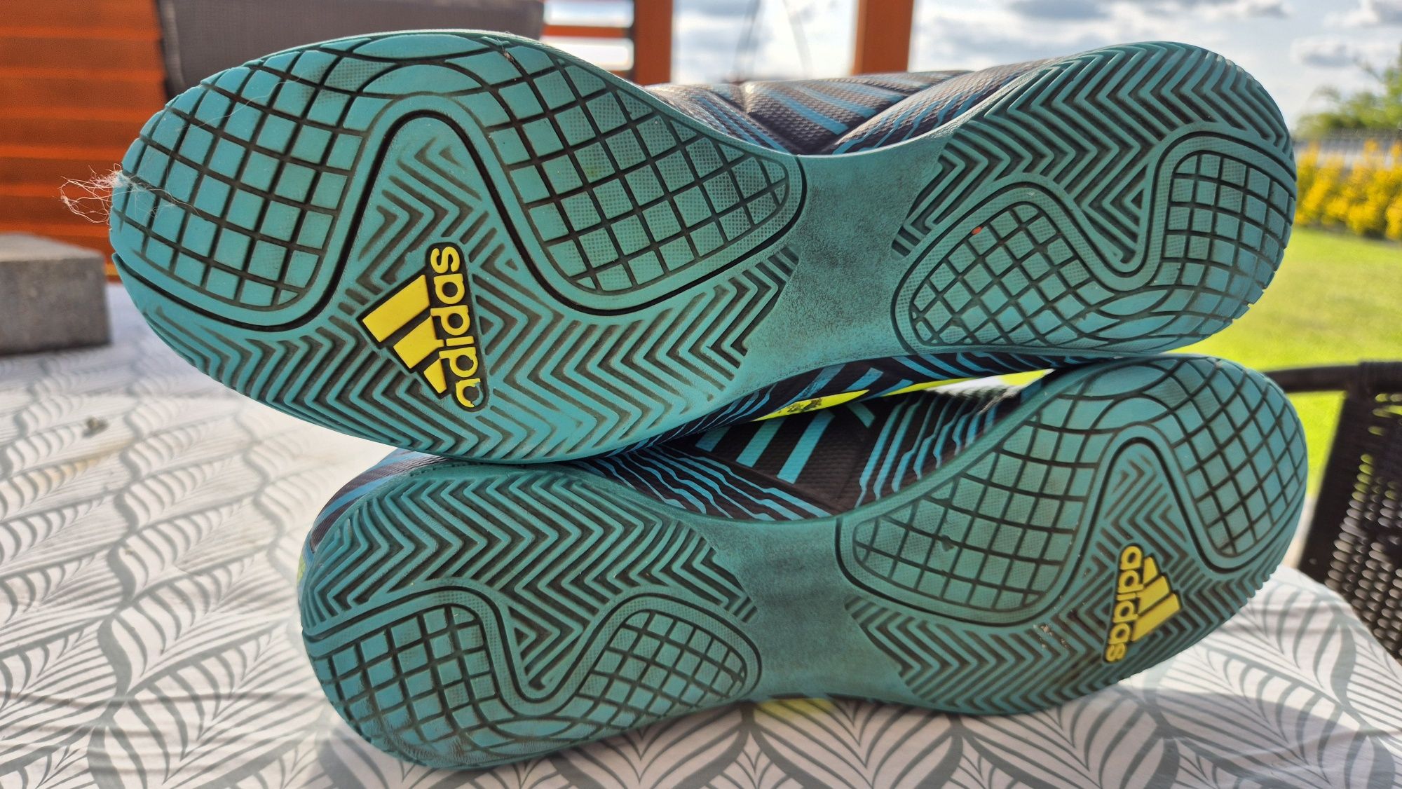 Halówki Adidas rozmiar 40 i 2/3