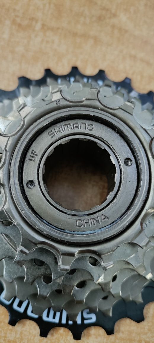 Велосипедные звёзды, трещотка вольнобег Shimano MF-TZ500-7 7