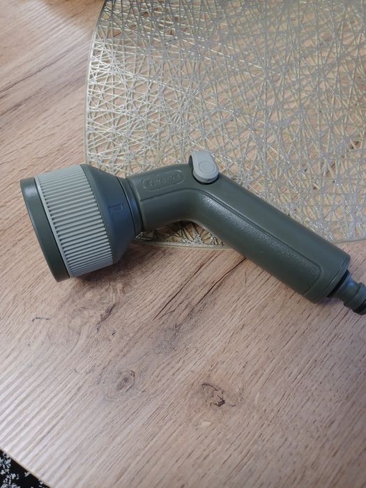Pistolet wielofunkcyjny Verve dysza do podlewania zraszacz