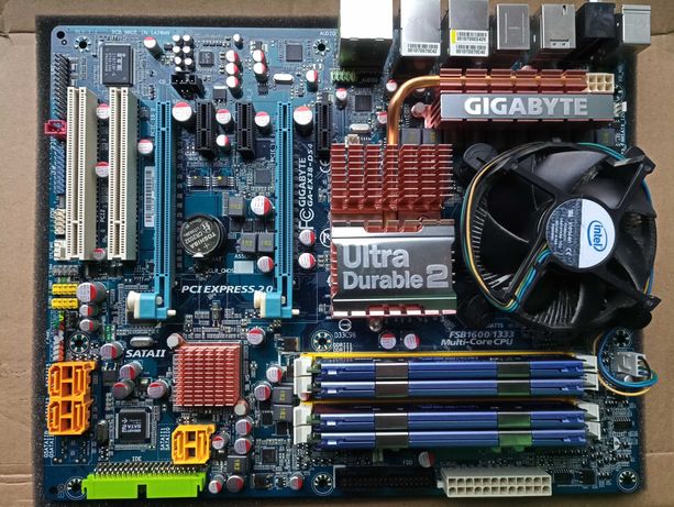 топова м/п Intel LGA775 на X38 чіпсеті Gigabyte GA-EX38-DS4 озу до 8ГБ
