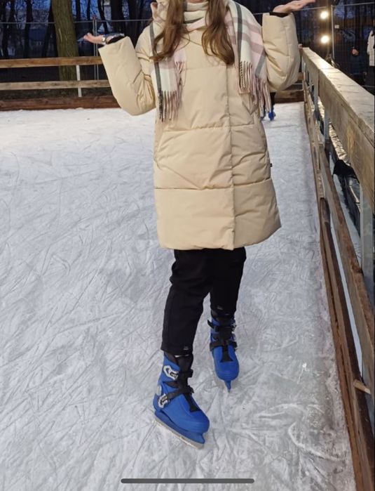 Продам верхній одяг (зимовий)