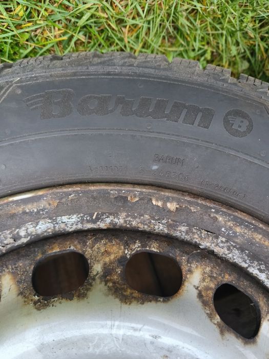 Felgi z oponami zimowymi 205/55/R16