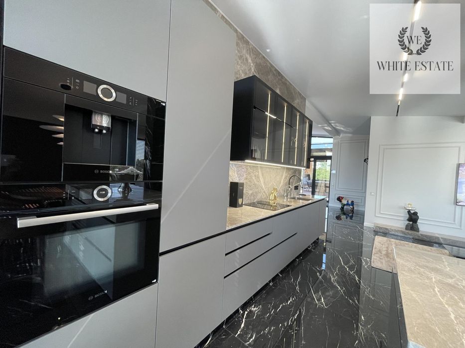 Пентхаус в центрі міста!