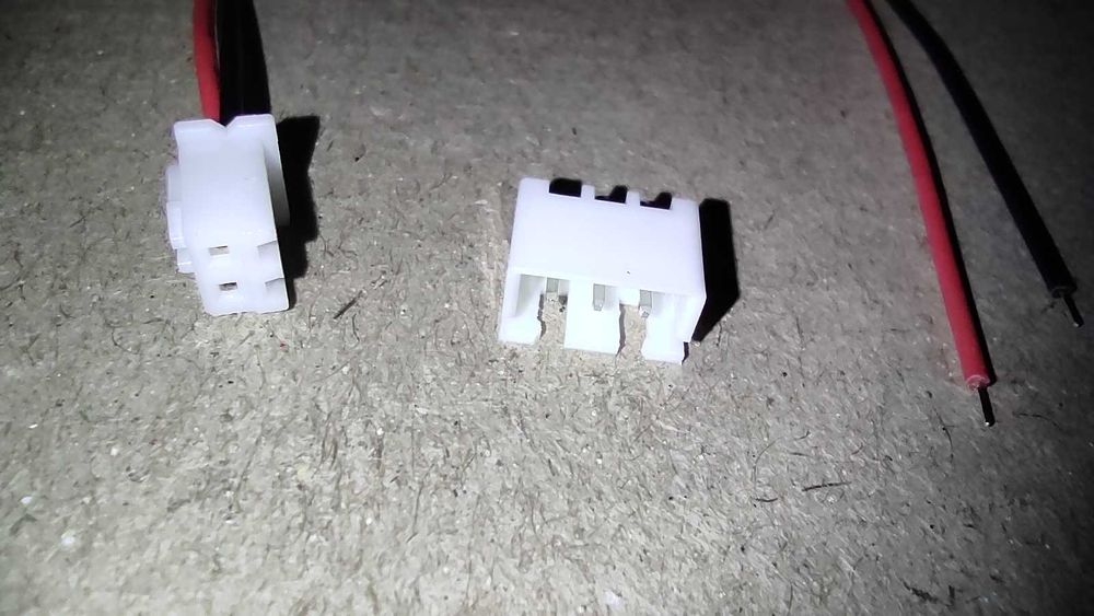 Коннекторы 3 пин мама 2 пин папа