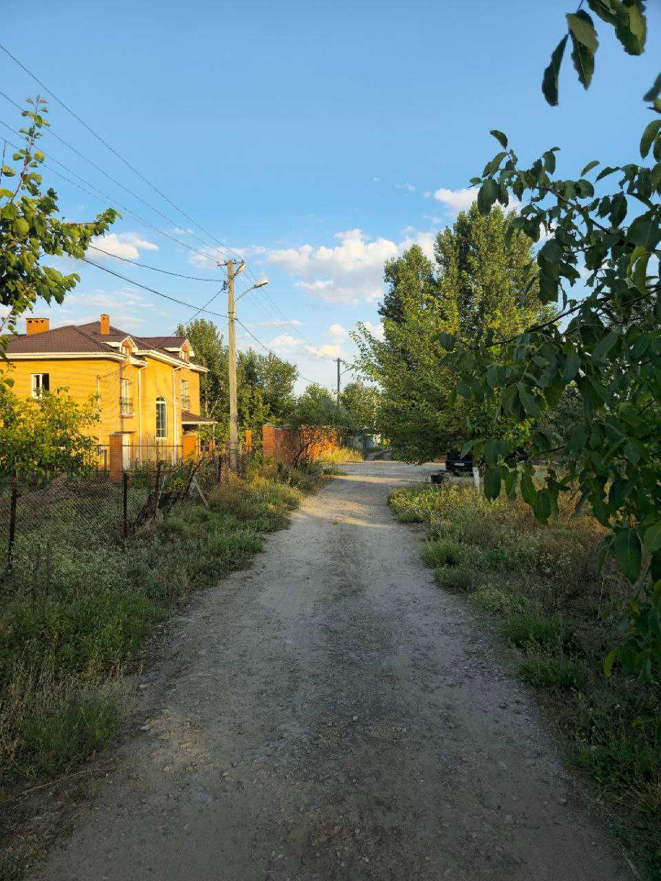 Продаж земельної ділянки під житлову забудову в районі вул Передової