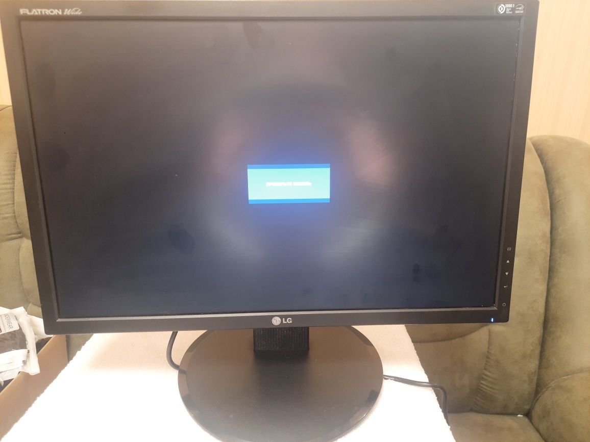 Монитор LG FLATRON L204WT-BF б/у.