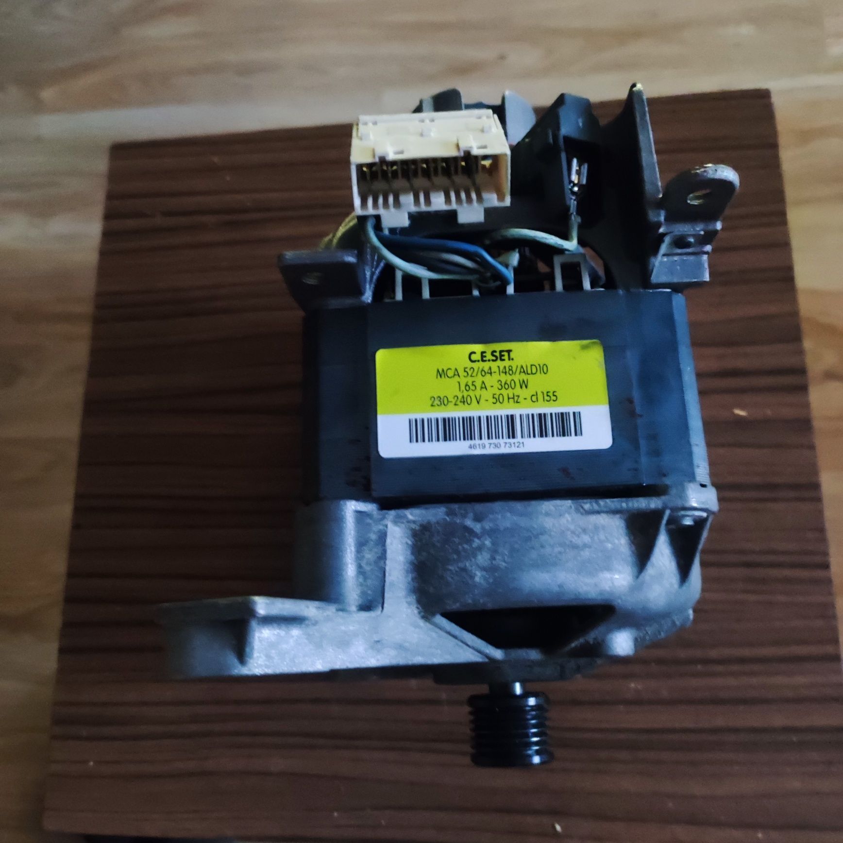 Silnik Whirlpool MCA 52/64-148/ALD10