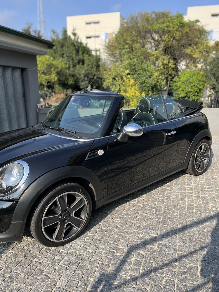 Mini Cooper Cabrio Super Estimado