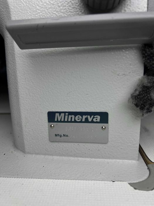 Minerva M0201JD Промислова швейна машинка з крокуючою лапкою