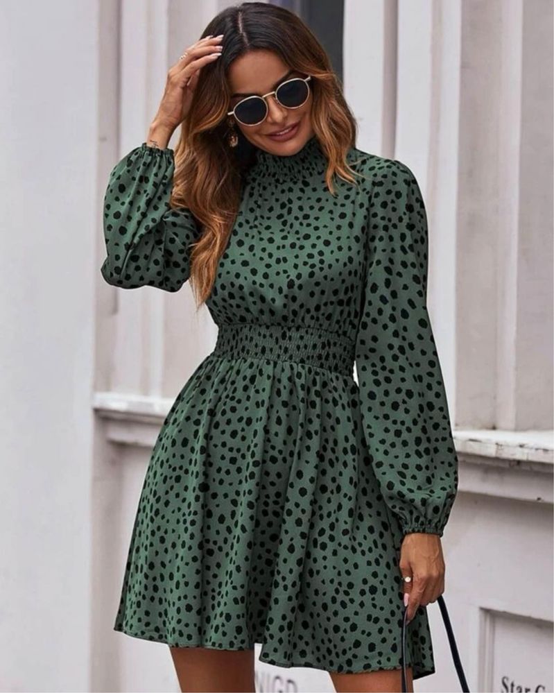 Vestido verde mulher