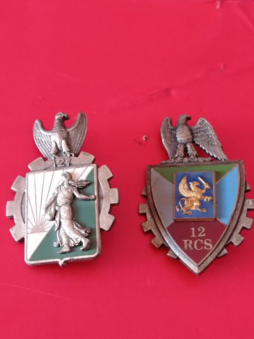 Crachas antigos da tropa francesa