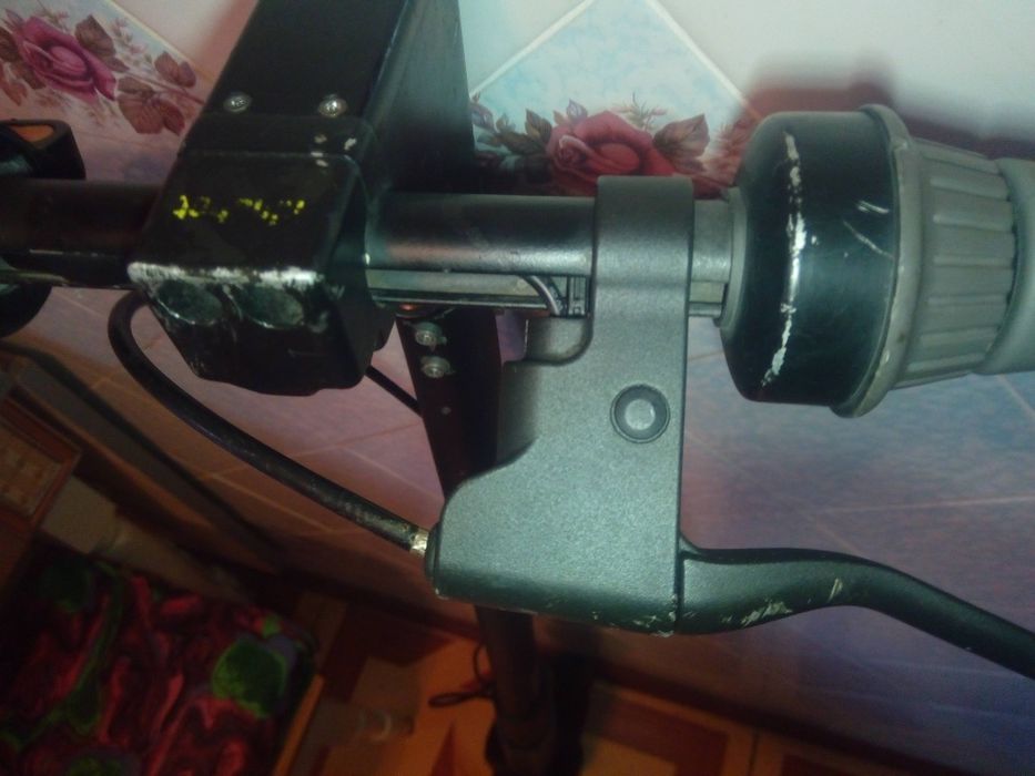 Segway Ninebot G30 MAX рулевая колонка в сборе.