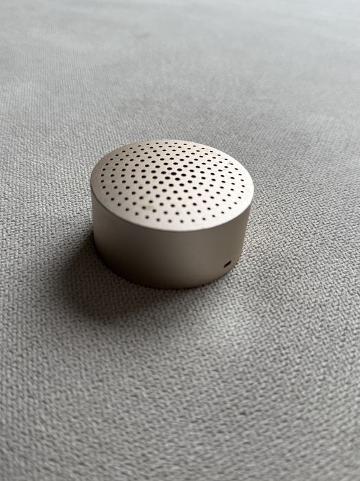 Портативна колонка Xiaomi Mi Portable Bluetooth Speaker Gold