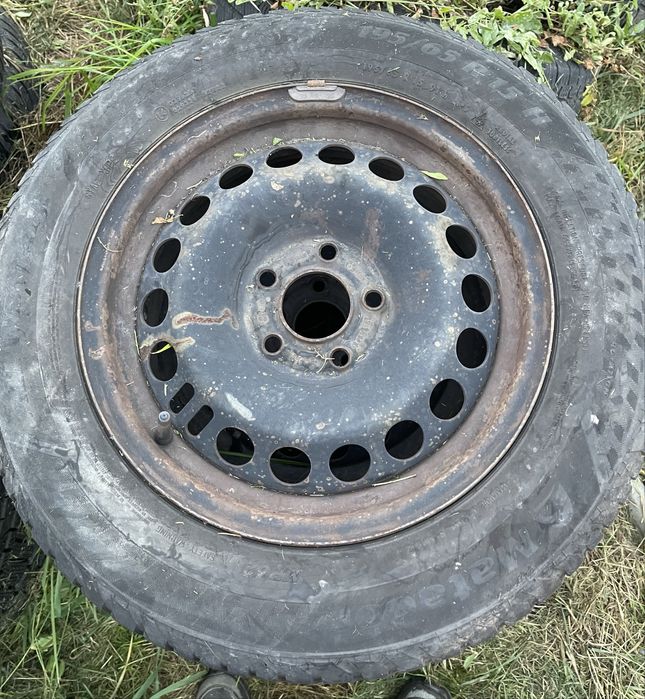 5x115 opel kola zimowe 195/65/15 rok 2021r
