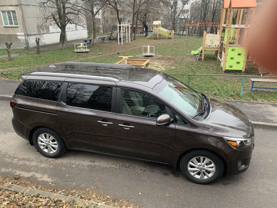 Автомобіль KIA SEDONA 2017