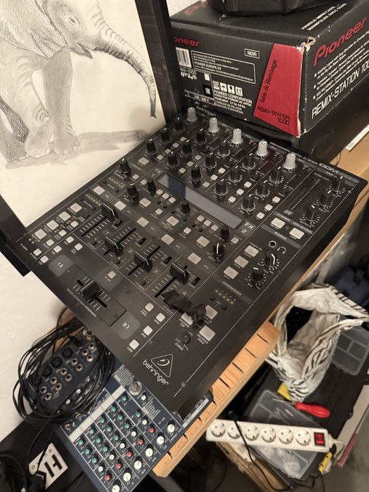 Behringer DDM 4000 = a nova